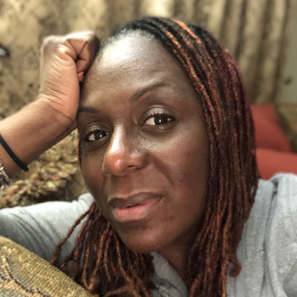 Meet your Posher, Anthea